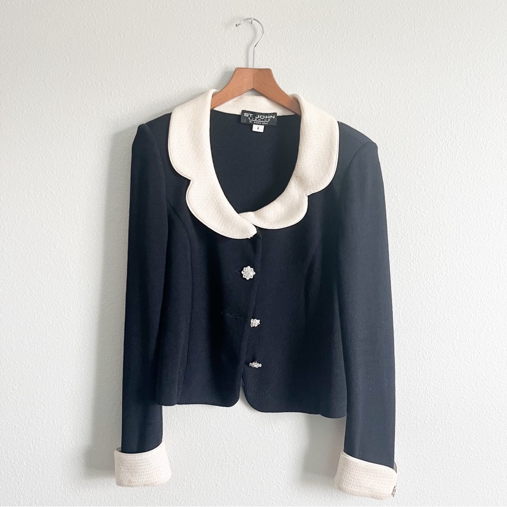 St. John Black and Cream Blazer with Peter Pan Collar
